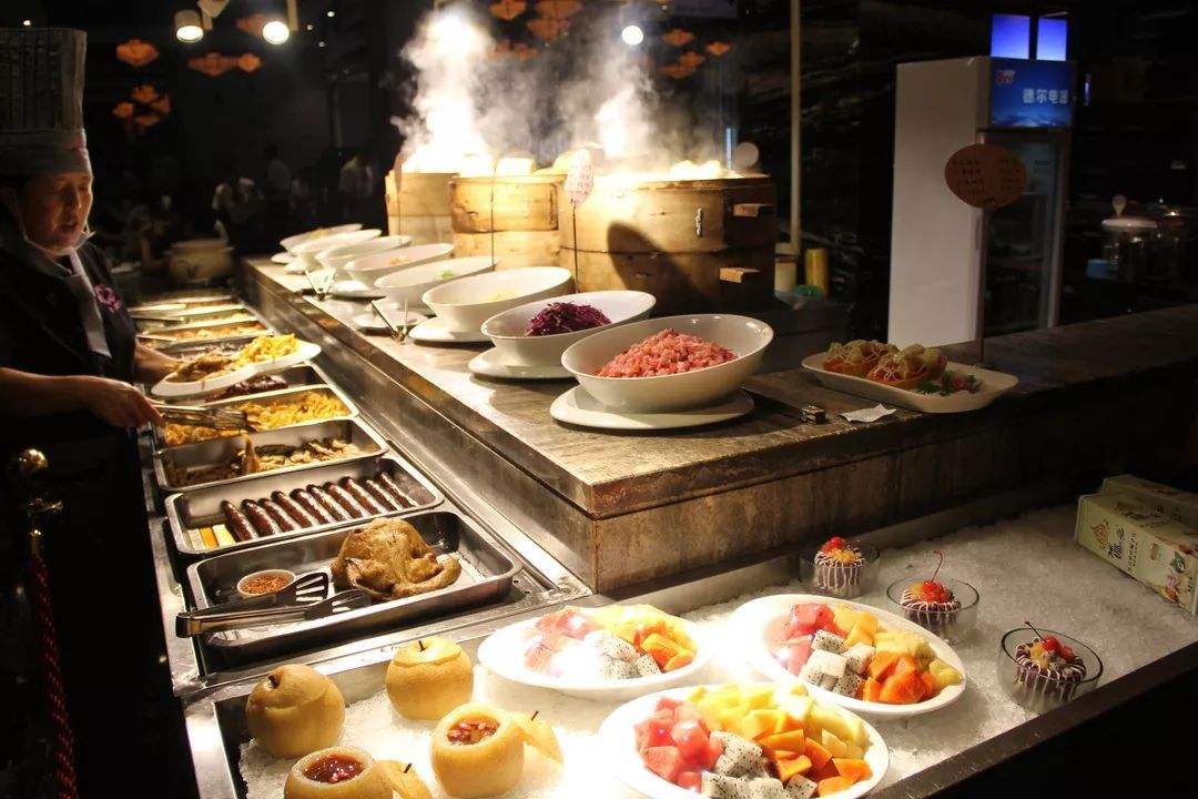 东莞如何在餐饮空间设计中，打造一个开放式厨房？